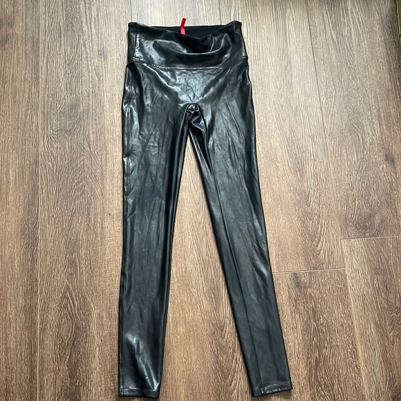 Spanx Faux Leather Leggings Sz.S - Picture 5 of 10